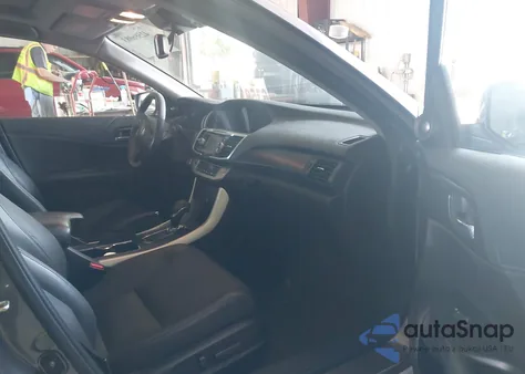 2015 Honda Accord Ex-L from USA, damaged, VIN 1HGCR2F8XFA096221